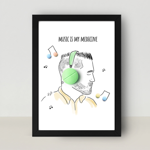 אוזניות גבר - מסגרת שחורה